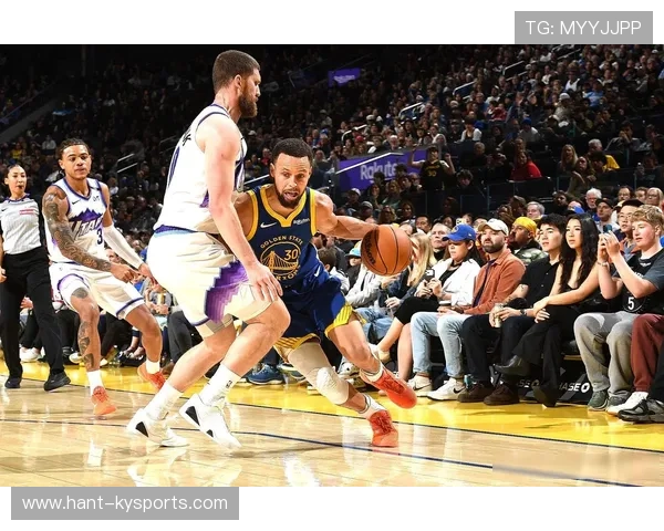 _三分雨！勇士队创下单场三分球记录_，勇士单场三分球个数